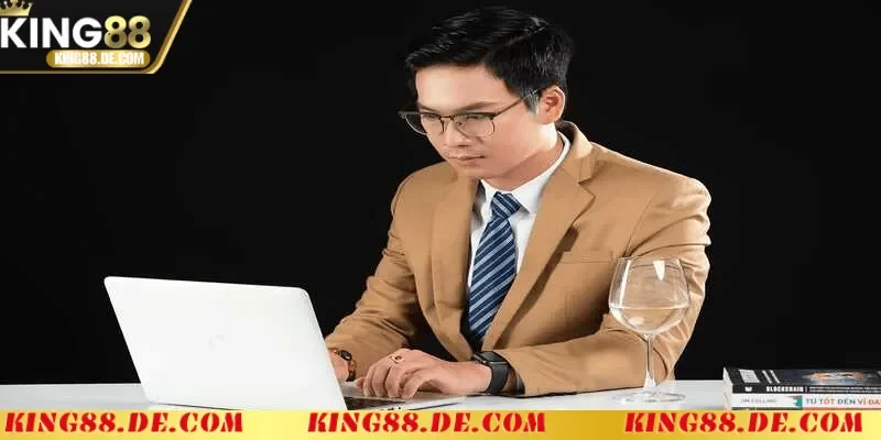 CEO Mason Nguyễn - Hành Trình Kiến Tạo Thành Công thanh cong va nhung chien luoc lanh dao cua mason nguyen